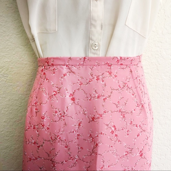 Pink Floral Skirt - Picture 2 of 3